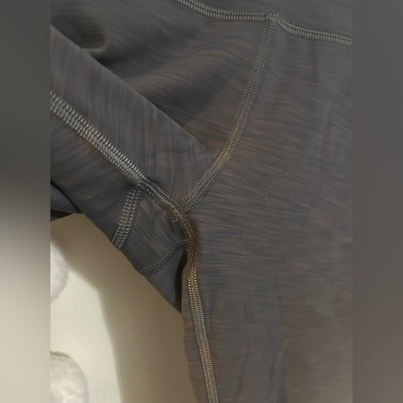 Lululemon Wunder Train High Rise Crop - Picture 8 of 12